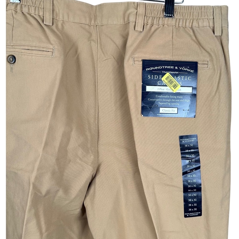 Roundtree & Yorke Mens 38x30 Khaki Classic Fit Side Elastic Pleated Chino Pants